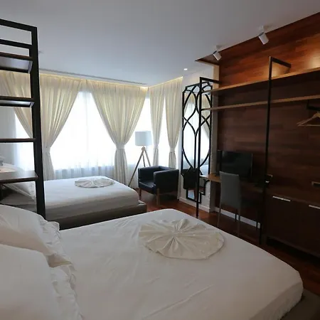 Gasthuis Hotel Ergis Durrës